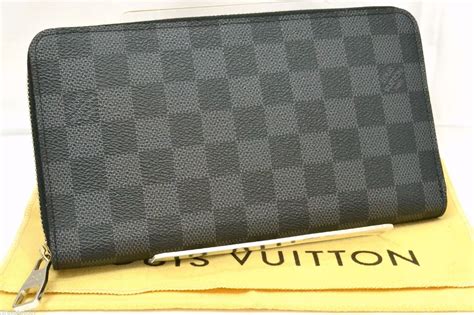 louis vuitton wallet graphite